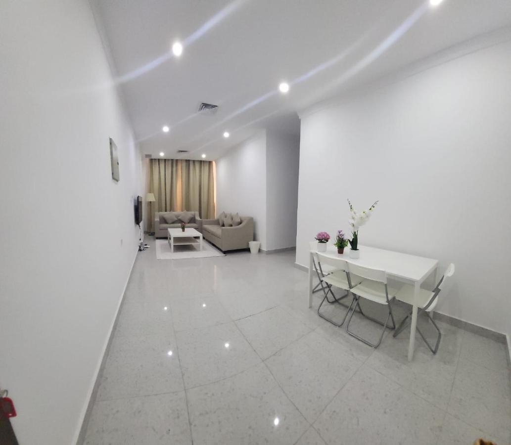 De Iris Regency Fahaheel Leilighet Kuwait City Eksteriør bilde