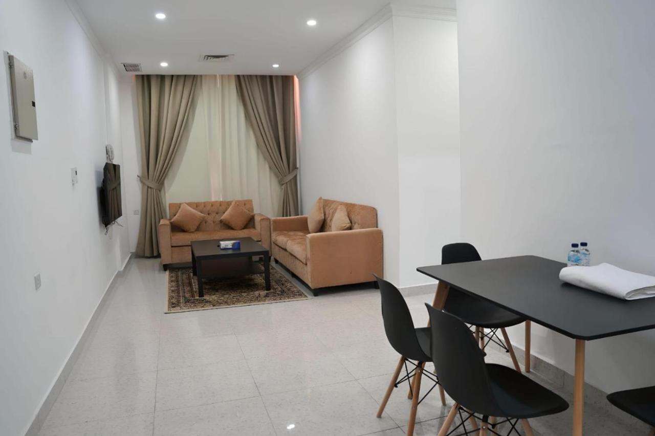 De Iris Regency Fahaheel Leilighet Kuwait City Eksteriør bilde