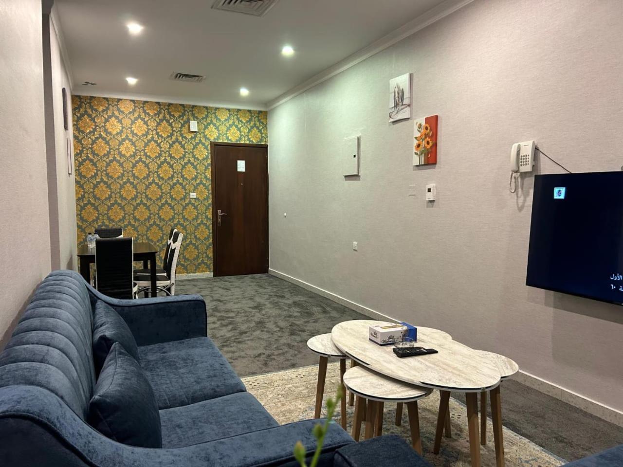 De Iris Regency Fahaheel Leilighet Kuwait City Eksteriør bilde